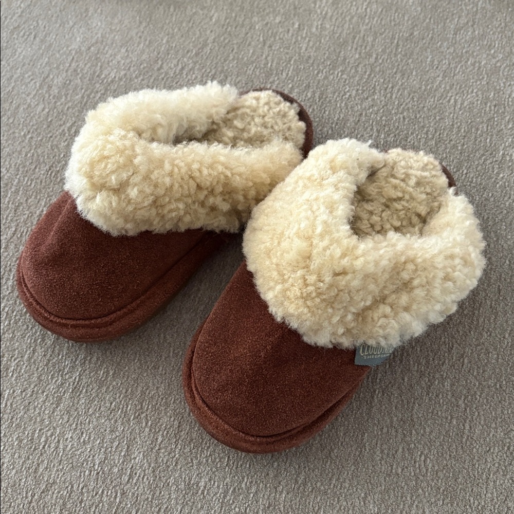Cloud Nine Cozy Brown and Cream Suede Slippers